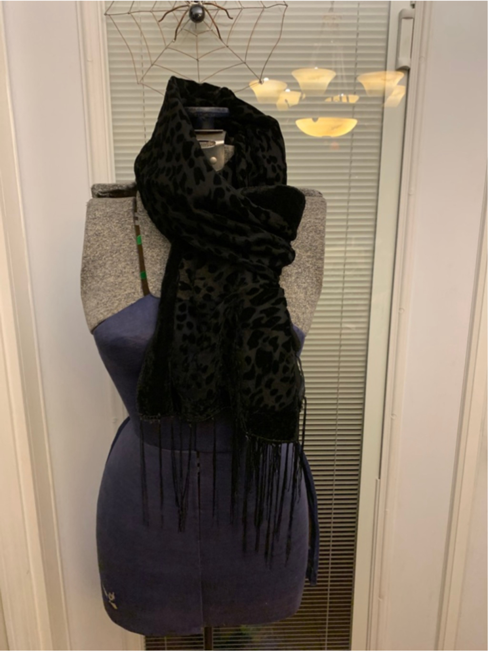Women's Unbranded Black Leopard Print Velvet Scarf One Size